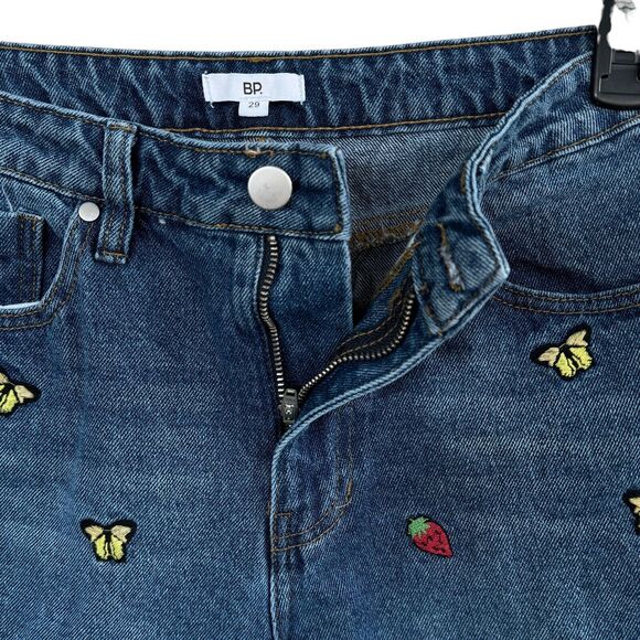 B.P. SZ 29 Mom Jeans Embroidered Zip-Fly High-Rise Medium Wash Rigid Denim Blue - Picture 3 of 10